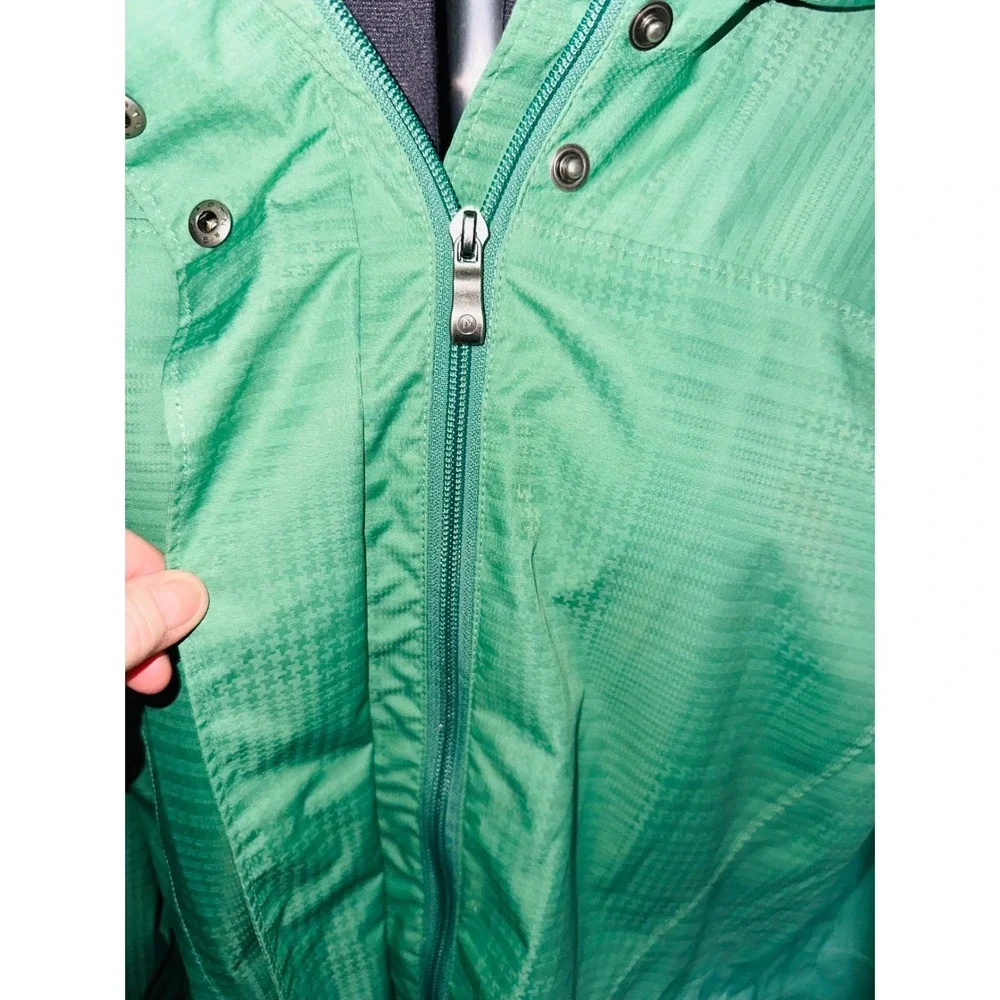 Merrell Shell Women's Green Hooded Rain Jacket‎ Belted Full Zip Large